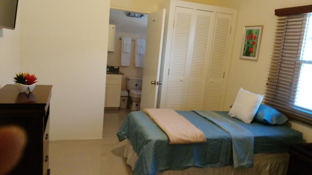 Relax Villa Очо Риос Екстериор снимка